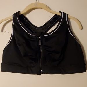 Livi Active 44C High Impact Sports Bra